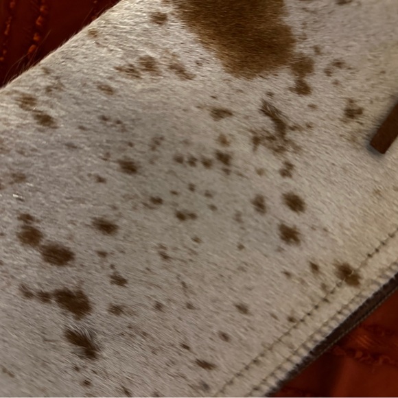 Myra Bag White & Brown Spotted Cowhide Zip Clutch - Picture 3 of 6